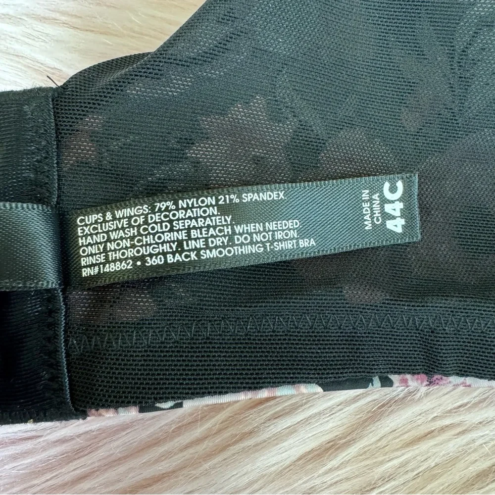 Torrid Curve 360 Back Smoothing T-Shirt Bra Black Floral Skulls 44C